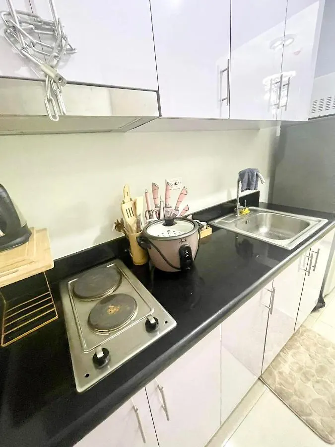 Condo Near Manila Airport And Moa Aparthotel