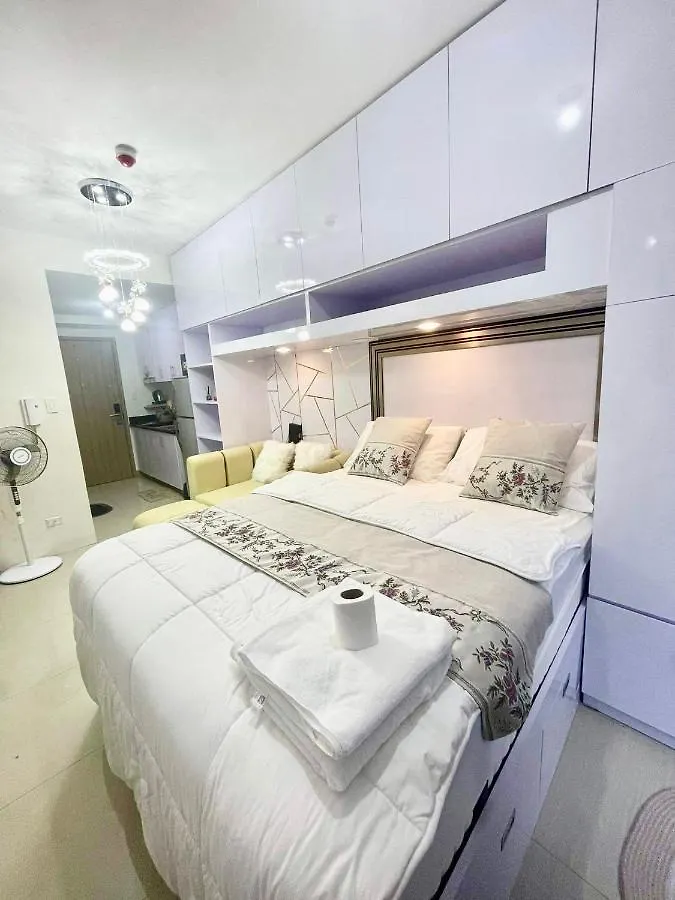 Aparthotel Condo Near Manila Airport And Moa
