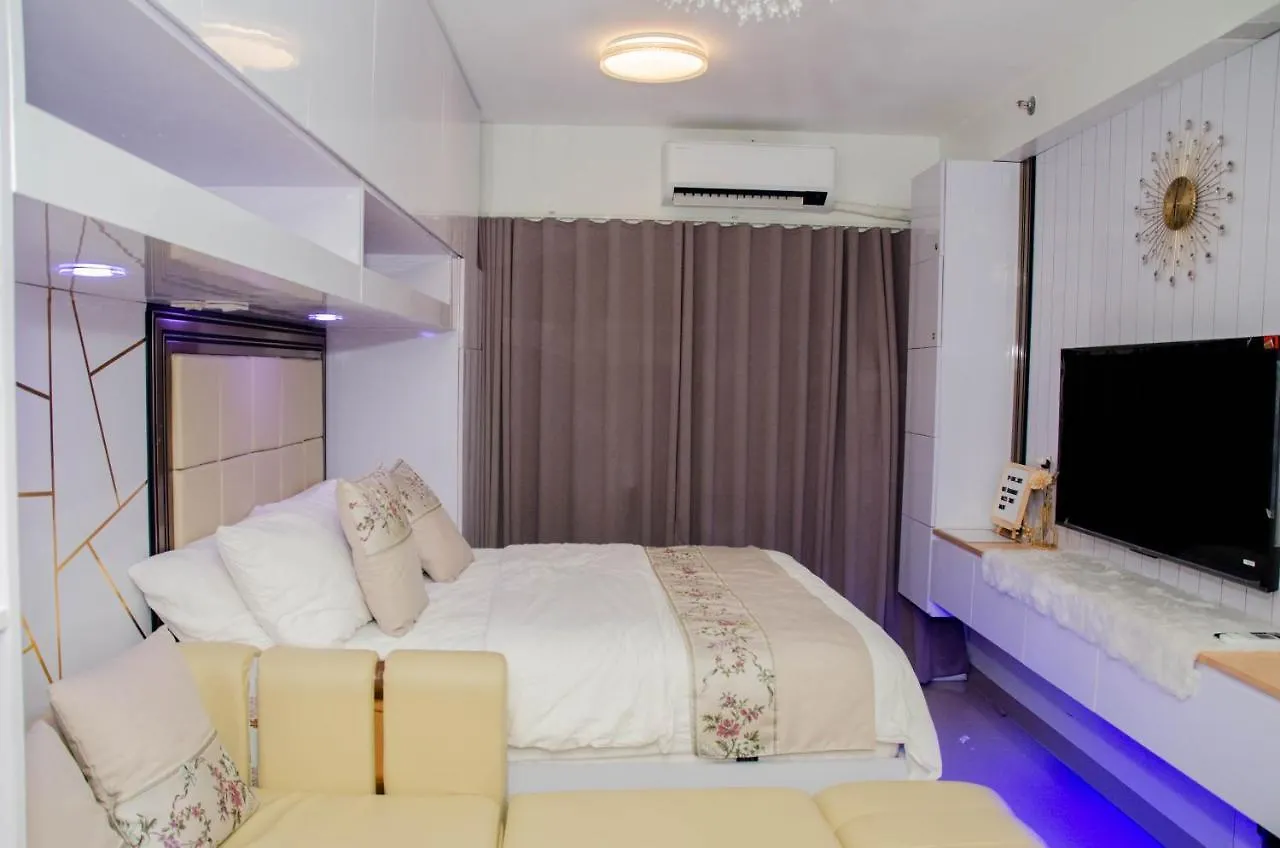 Condo Near Manila Airport And Moa Aparthotel
