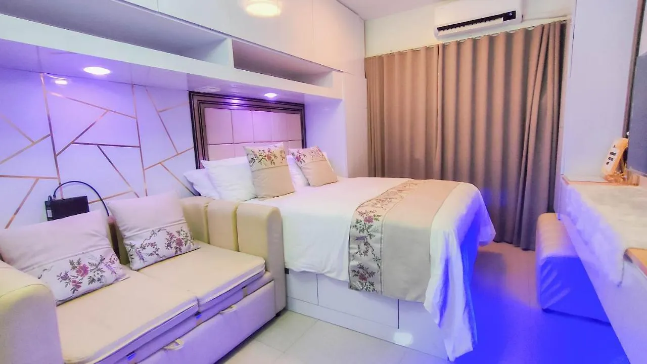 Condo Near Manila Airport And Moa location