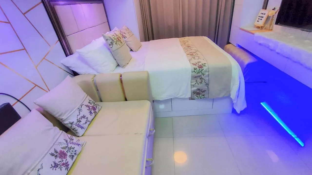 Condo Near Manila Airport And Moa Aparthotel