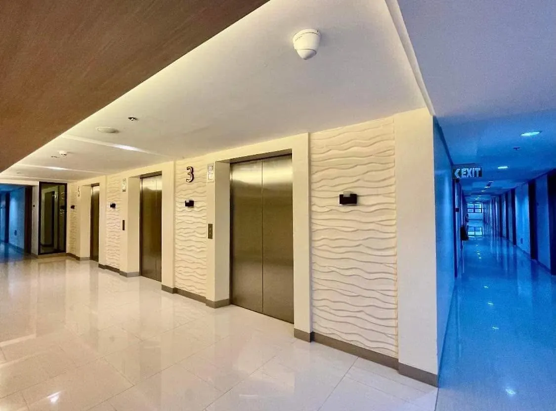 Condo Near Manila Airport And Moa 0*,
