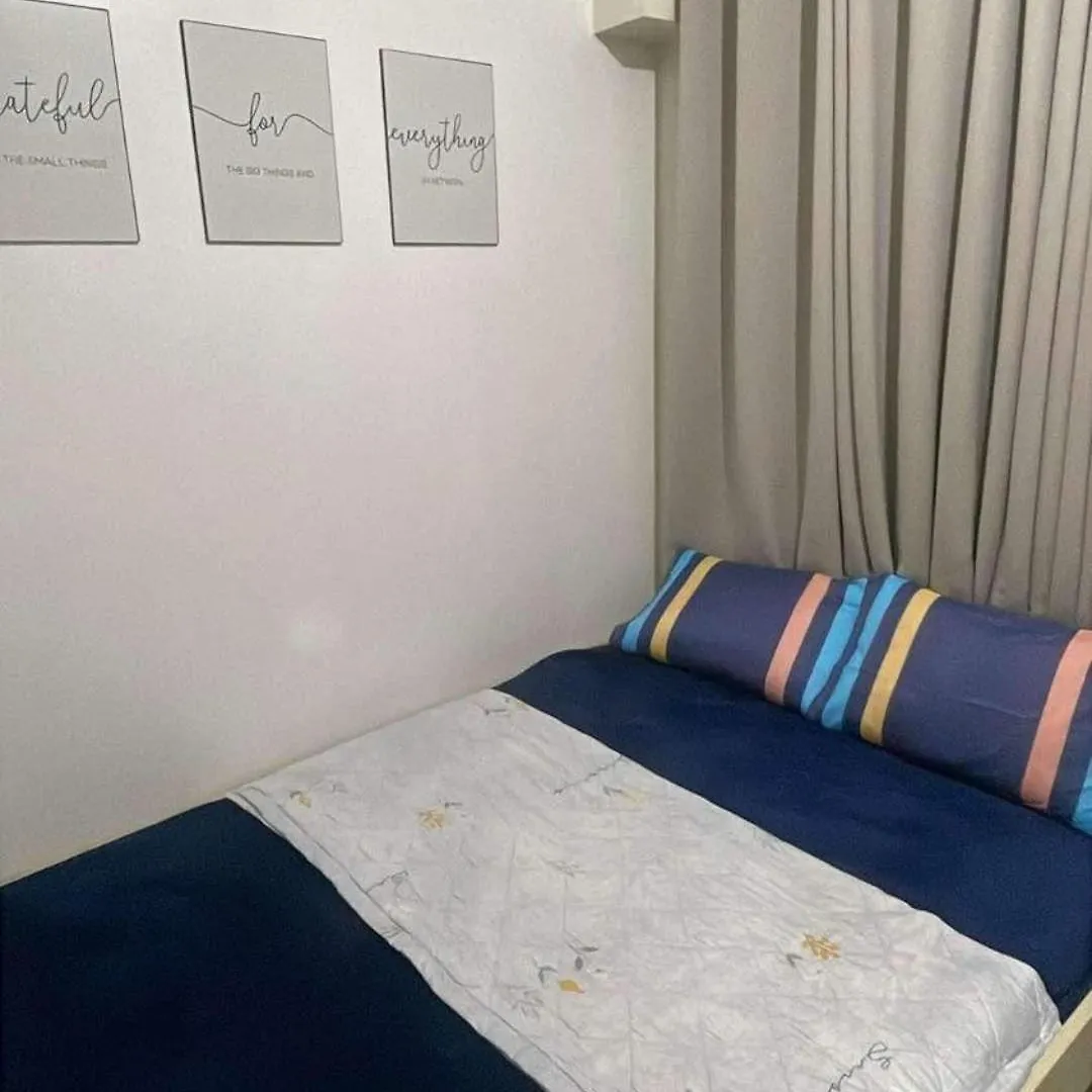 Condo Near Manila Airport And Moa