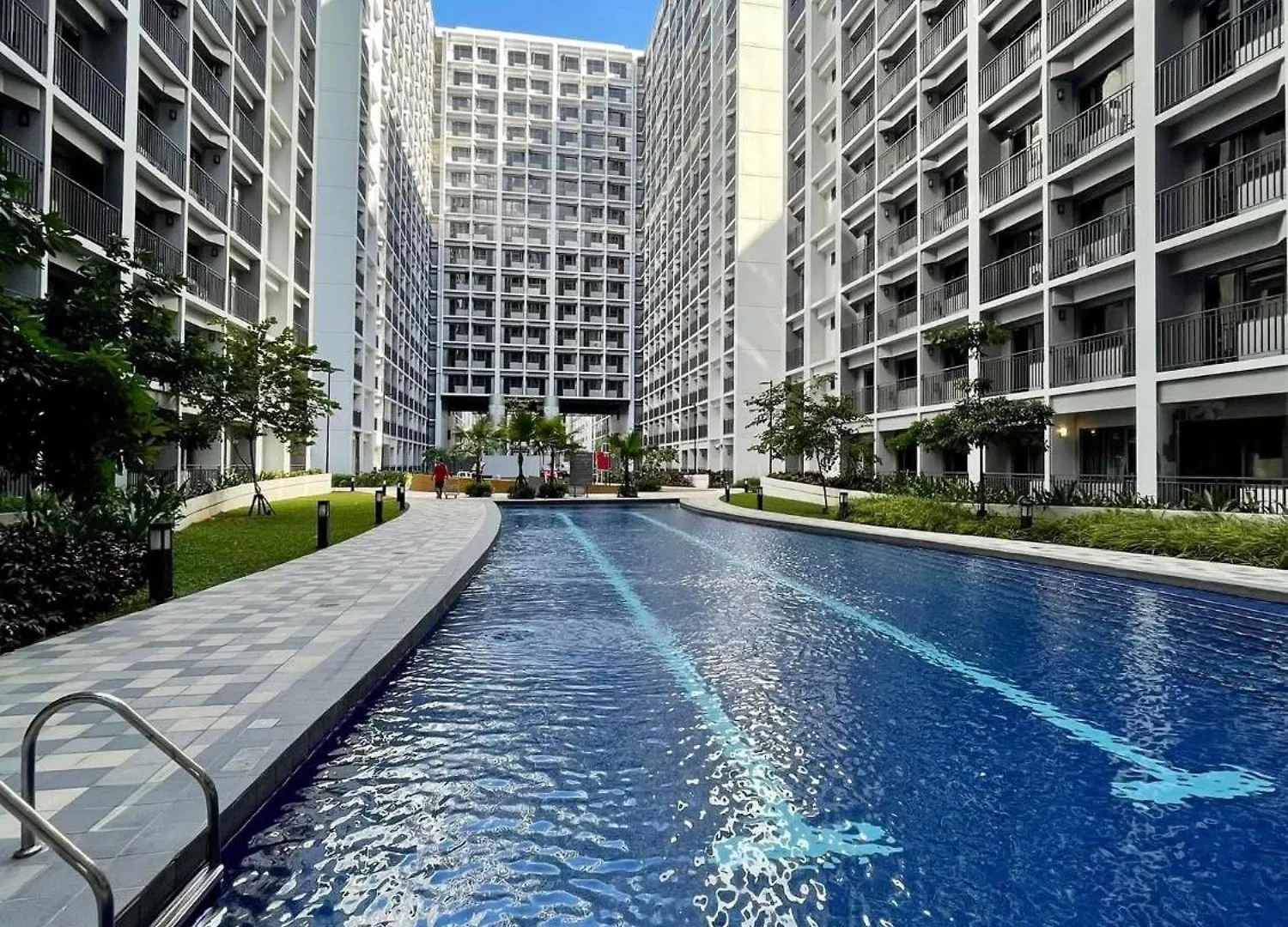 Aparthotel Condo Near Manila Airport And Moa Philippines
